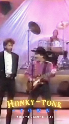 344K views · 7.9K reactions | #thisdayincountrymusic August 4th: On...