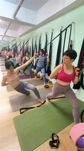 순간적으로 요추를 길게 하는칭Instantly lengthen the lumbar spine 腰椎を瞬時に伸ばすyoga#stretch#sports