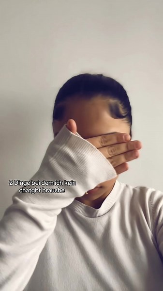 Why I Don't Need ChatGPT for Hair and Makeup Tips