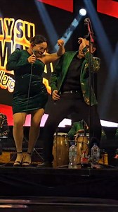 Conectar con el amor de mi vida en el escenario es otra cosa 🔥 | Vivian Avila