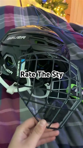 Is This Helmet Sty? #hockey #nhlhockeyislife #icehockey #nhl #hockeyplaying #icesport #teamsport