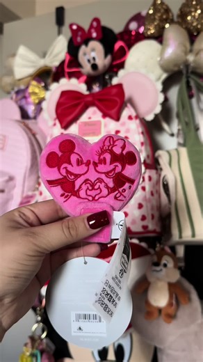 Valentine's Day at Disneyland: Celebrate Love with Magic