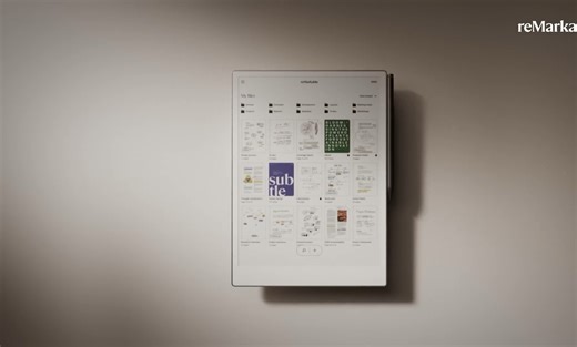 带前灯的彩色显示屏笔记设备“reMarkable Paper Pro”