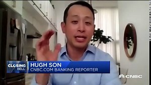 Wells Fargo taps brakes on its auto loan business