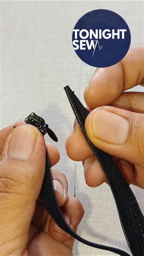 Install the Invisible Zipper Head #sewing #zipper