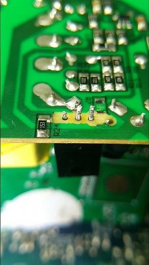 Repairing Broken Print Of A 12V Dc Charger #accircuits #repair