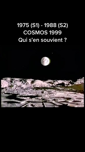 Cosmos 1999 (Space: 1999) est une série télévisée de science-fiction britannique en 48 épisodes de 52 minutes, créée par Gerry Anderson et Sylvia Anderson. C’est la série la plus chère de l’époque, avec un budget estimé à l'équivalent de 30 millions de francs pour les 24 premiers épisodes. En France, la saison 1 a été diffusée du 13 décembre 1975 dans Samedi est à vous au 12 mars 1977 dans Restez donc avec nous le samedi sur TF1. Rediffusion de 10 épisodes du 28 juin 1980 au 30 août 1980 dans l'