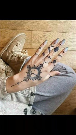 mahind desing #simple