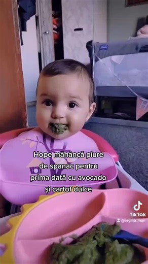 Engaging Meal Time Moments with a Young Child