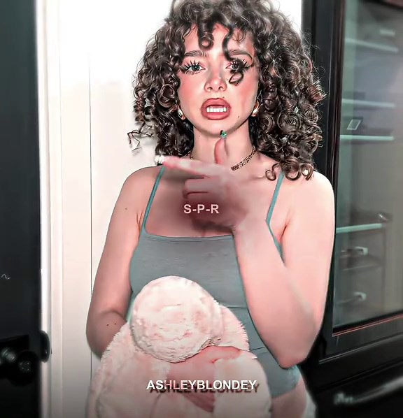 Kalogera Sisters Demitra After Effects Magic