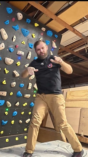 Average Climber Getting on the #minimoonboard #bouldering