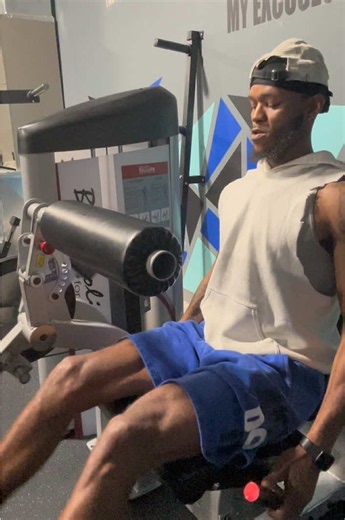 Had a rough 1st workout after having to recover from a back injury you have to be very careful ! Balance between emphasis on range of motion and load bearing is easy , it’s the mental part of accepting the amount or little that you can do. I had to remember to be grateful to make the deposit that I did ! #fyp #fitnessmotivation #fitnesscreator
