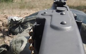德国MG 3机枪射击口径，7.62×51毫米，北约