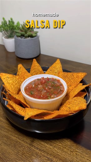 Homemade Salsa Dip | #food #cooking #shortsfeed #easyrecipe #ytshorts #homemade #shorts #fyp #diy