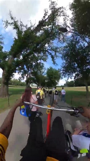 “Hey hey hey whoaaaa”🤣 (@backwheel.t4/IG)