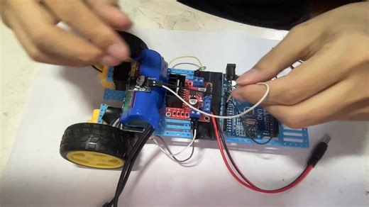 制作遥控小车02 演示如何连线