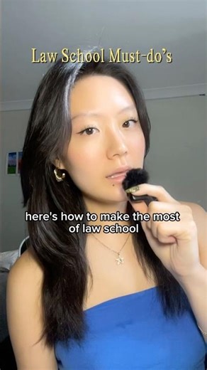 Want to make the most of law school ? Here are 3 must-do’s every student should try. 👩🏻‍⚖️🏫