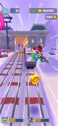 Can you watch this for 16 seconds without blinking? 👁️ #SubwaySurfers