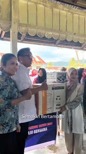 "Program ini membantu lahirnya usaha-usaha baru di desa sehingga dapat...