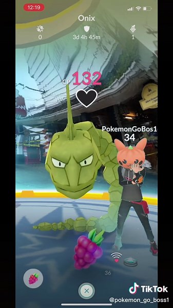 I can even evolve my shiny onix#pokemongo #gaming #pokemon #battle #shiny