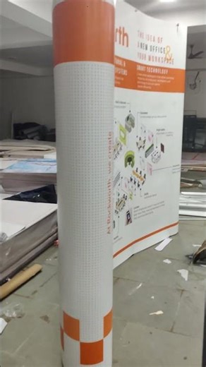 Magnatic Popup Display Stand