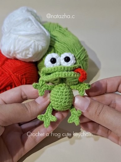 Crochet a Cute Frog Keychain Tutorial