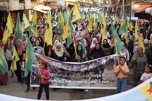 Şêniyên Tirbespiyê: Gerîla mafên gelên herêmê diparêzin