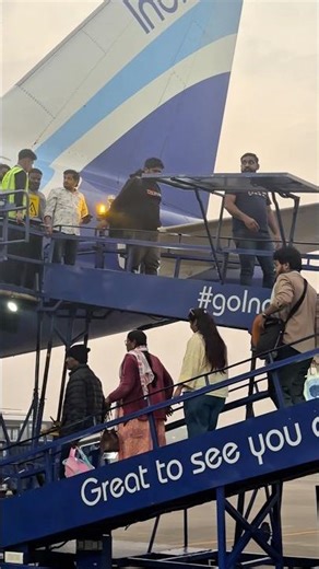 Amma Nanna first time flight experience ✈️✈️#trending #youtube #ytshorts #trendingshorts#trending