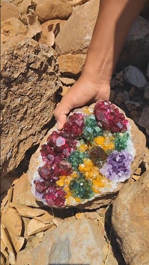 OMG 😱 $20,000 Multi Color Crystal Geode Found in Million-Year-Old Volcanic Rock 💎 | Diamond Hunter