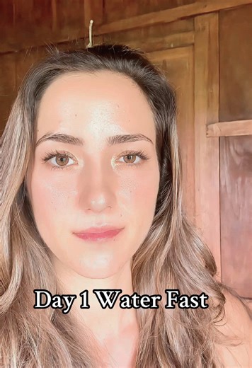 Angela Rae (@iamangela.rae)’s videos with 528Hz, frequency of relaxation, sleep, love(1230944) - Yasu