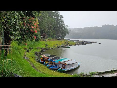 EXPLORING PATENGGANG LAKE BANDUNG: Tanjung Pinus, Fun Golesat Ride & Pinisi Resto