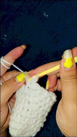 How To Crochet Newborn Baby Mittens Step by Step #crochet #newbornbabymittens #mittens