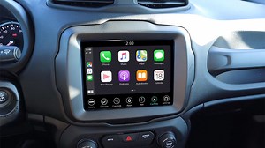 Apple CarPlay on Jeep Renegade, how to connect