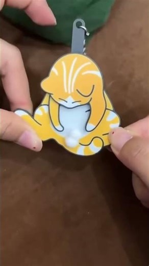 ▶️ Trending cute keychains for gifts - Playful Cat Quirky Keychain⁠ ( # 2727 ) ‪@MaviGadgets‬