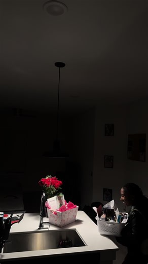 Surprising My Girlfriend with a Valentine's Day Basket