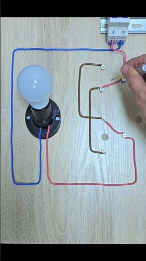 Beginilah cara kerja saklar hotel atau 1 lampu 2 saklar#listrik