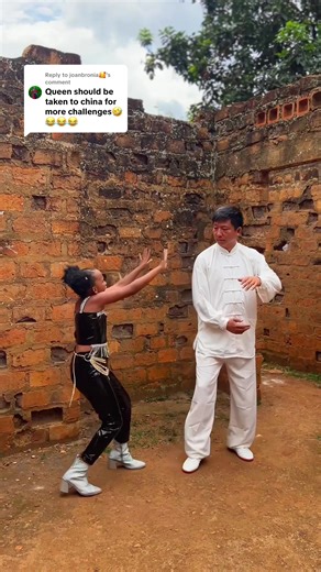 Dancing Queen Challenge & Funny Moments with Chloe