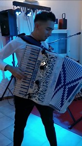 I soundcheck che mi piacciono tanto😍😍❤️ Piccola stella di UltimoSoul FisaBar e Live Music 🥳🥳🥳🥳🥳 #ultimo #piccolastella #fisarmonica | Antonio Tanca - SoundPage