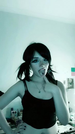 Hot Emo Girls and Elder Emos on TikTok