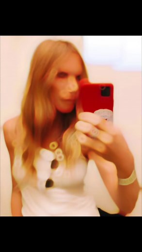 Emily Wickersham (@emily.wickersham6)’s videos with original sound - 🔮🌃🍬☔️💧