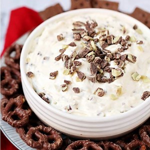 22K views · 38 reactions | This Andes Mint Cheesecake Dip is a quick...