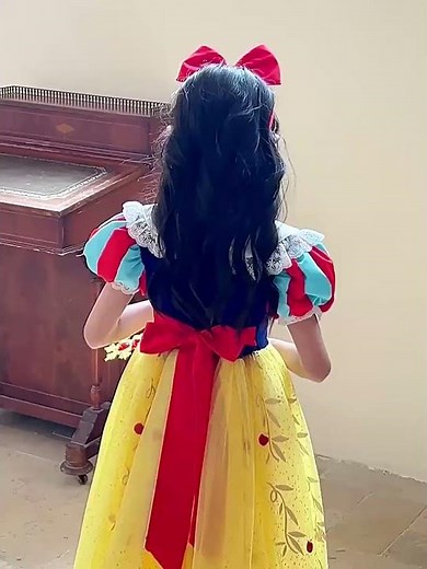 Vestido de Princesa Branca de Neve Infantil - Festivo Festas