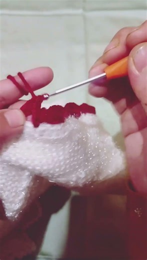 Beautiful Crochet Flower Border for Sweater ❤️🌸 | Easy Design #crochet #shorts