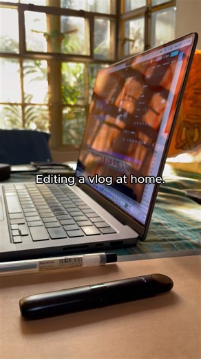 Make the switch to Relx Infinity 2 today! Buy at RELX Official store near you! @superfan_aya @superfan_janine @superfan_giah #RELXInfinity2 #relxphilippines #relxph #makethechange #tuneityourway #onearmedwanderer | One Armed Wanderer