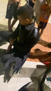 Creo que el disfraz de Batman para este año no va 🤣🤣🤣 | ElDientee