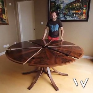Expanding Circular Dining Table in Walnut By George Johnson Like ➡ Home Design | Home Design