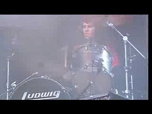 MGMT - 06 - 4th Dimensional Transition (Live @ Hovefestivalen 2008)