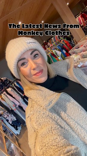 🗞️ the latest news from (a very chilly!) Monkey Clothes 🍼 baby 0-24 months Drop Off is back open for registered sellers, we’re still accepting Christmas in all sizes and general Drop Off will reopen in a few weeks time ❄️ plenty of cold weather gear in store including winter coats, snow boots, hats, gloves, onesies and snow gear #monkeyclothes #newreel #news #preloved #secondhand #shopsmall #shoplocal #shoplife #smallbusiness #haddenham #aylesbury #buckinghamshire #smallbusinessowner #update #
