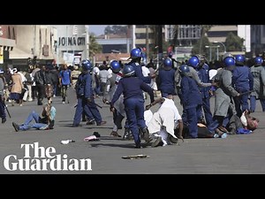 Zimbabwe riot police use teargas and batons to clear protesters