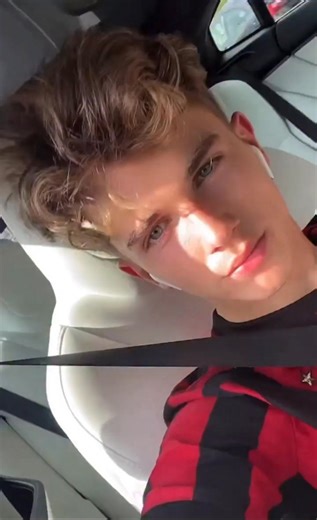 ☀️🌞🌅🕶🌤 how’s everyone weekend been? . . . . . . . . . . . . . . #model #modelling #modellife #influencer #actor #actorslife #football #footballer #2022 #explore #teen #teenager #music | Oscar Curtis